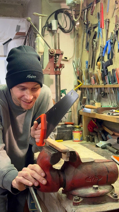 Zimní čepice s výšivkou Makám / Basic